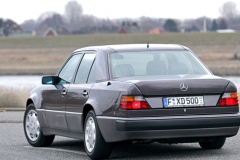 mercedes-500-e-w-124-zaga