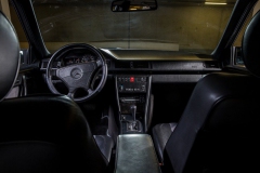 16423_mercedes-benz-e60-amg-limited-salpicadero